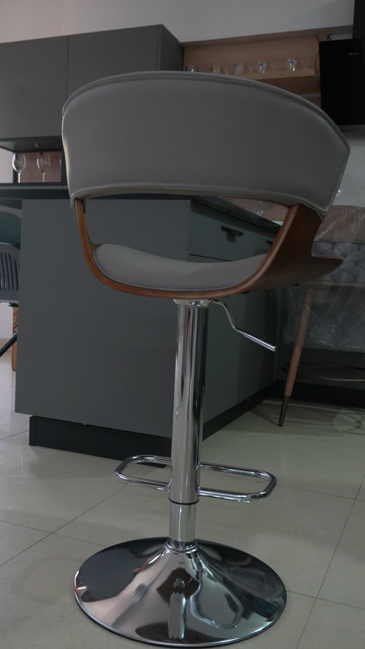 Custom Furniture by Luxe N Layers